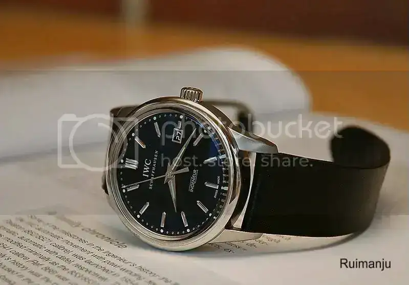 IWC_Inge_NewStrap_07.webp