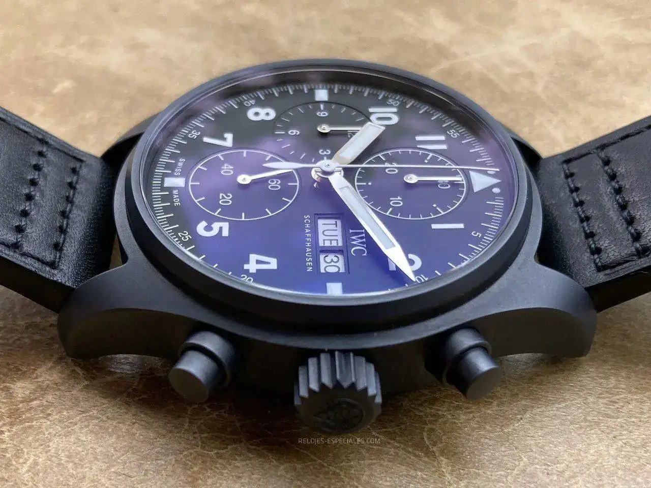 IWC_Pilot_tribute_3705-5.JPG