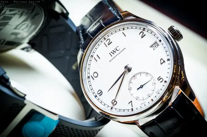 iwc_portuguese_hw8d_32.webp