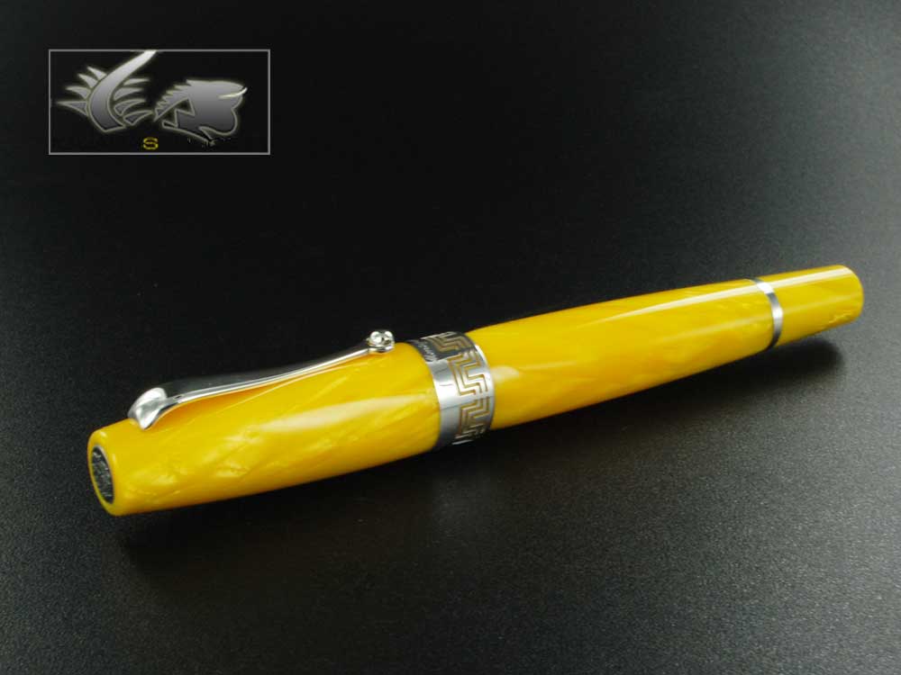 iya-Yellow-Celluloid-Resin-Fountain-Pen-ISMYT-CY-2.jpg
