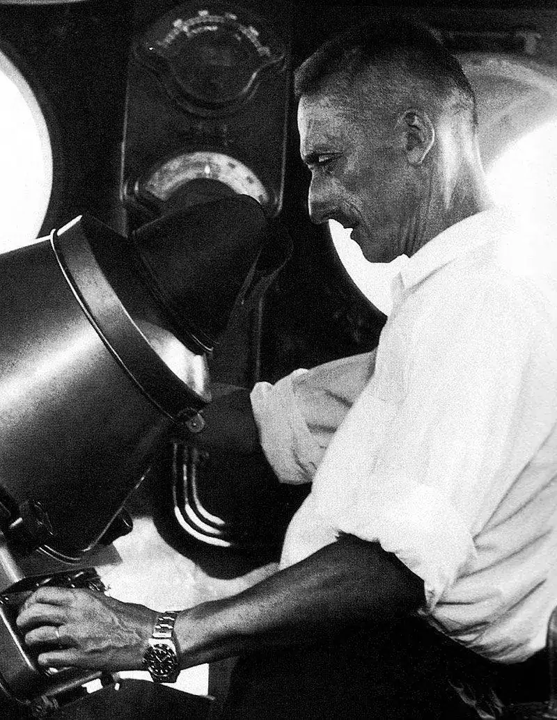 Jacques-Cousteau-Rolex-Submariner-Close.webp