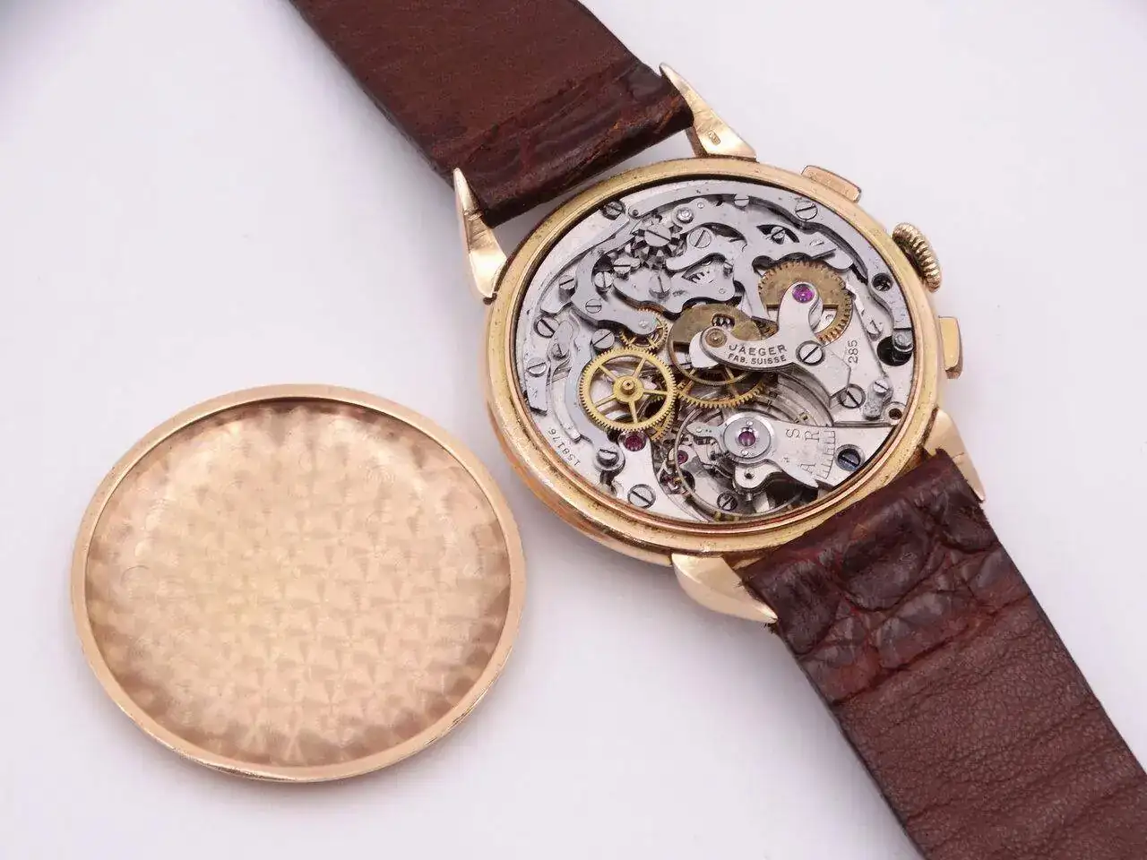 Jaeger Chronograph Vintage Gold 07996.webp