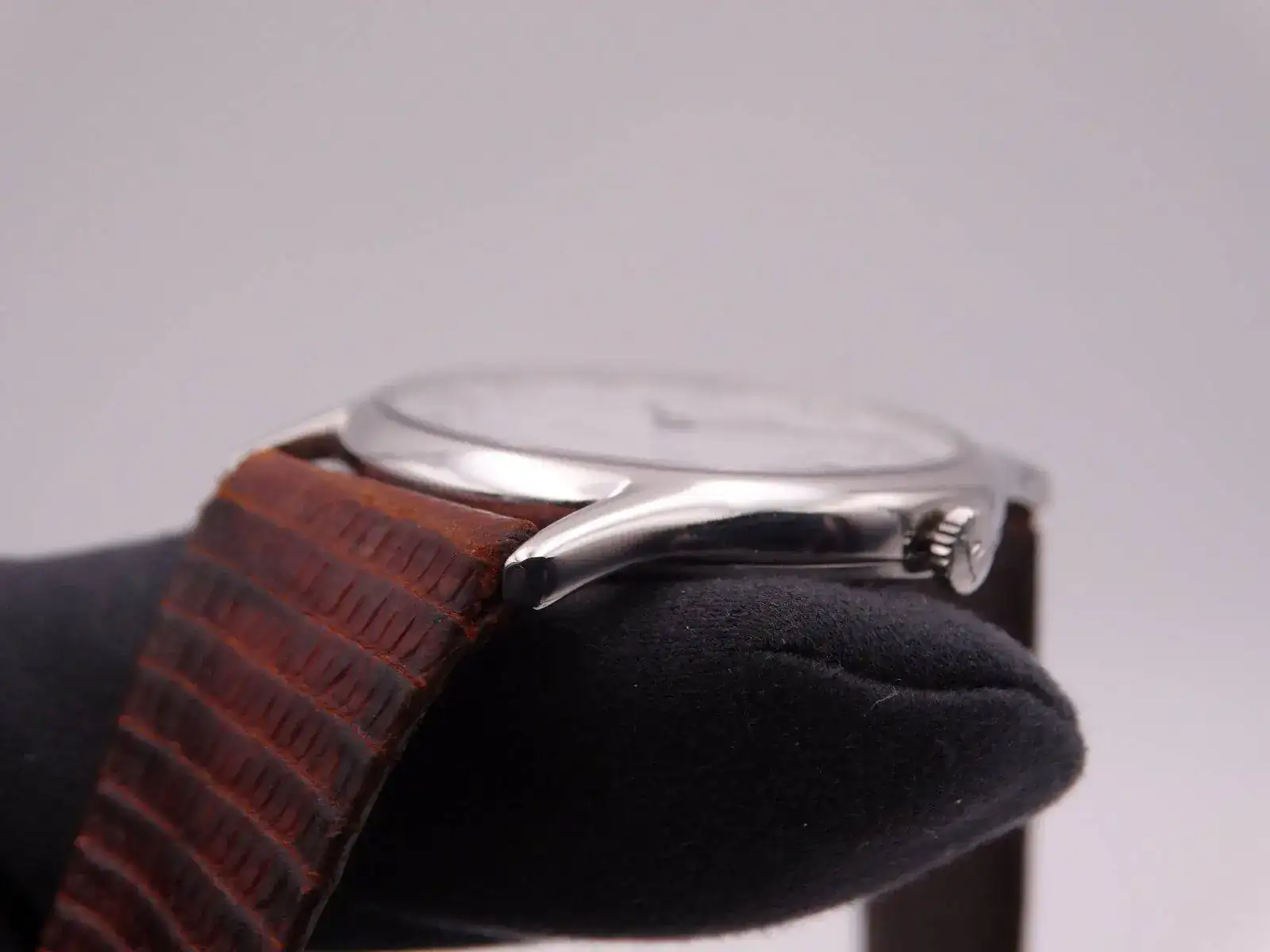 Jaeger-LeCoultre 5001 Automatic 09555.webp