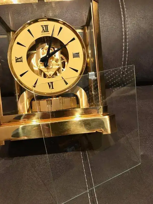 JAEGER-LECOULTRE-ATMOS-3.webp