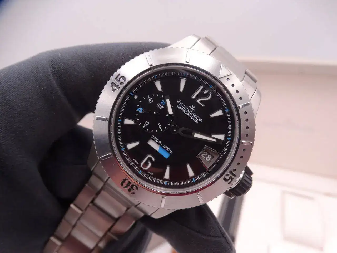 Jaeger-LeCoultre Master Compressor Diving GMT Limited Edition 04454.webp