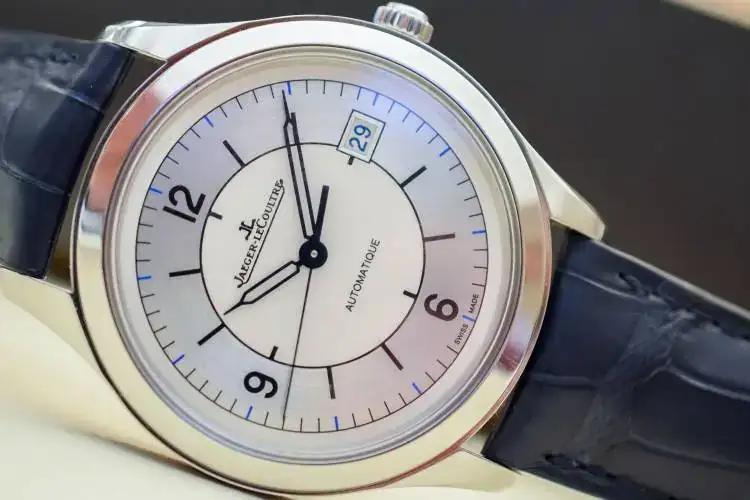Jaeger-LeCoultre-Master-Control-Date-Sector-Dials-7.webp