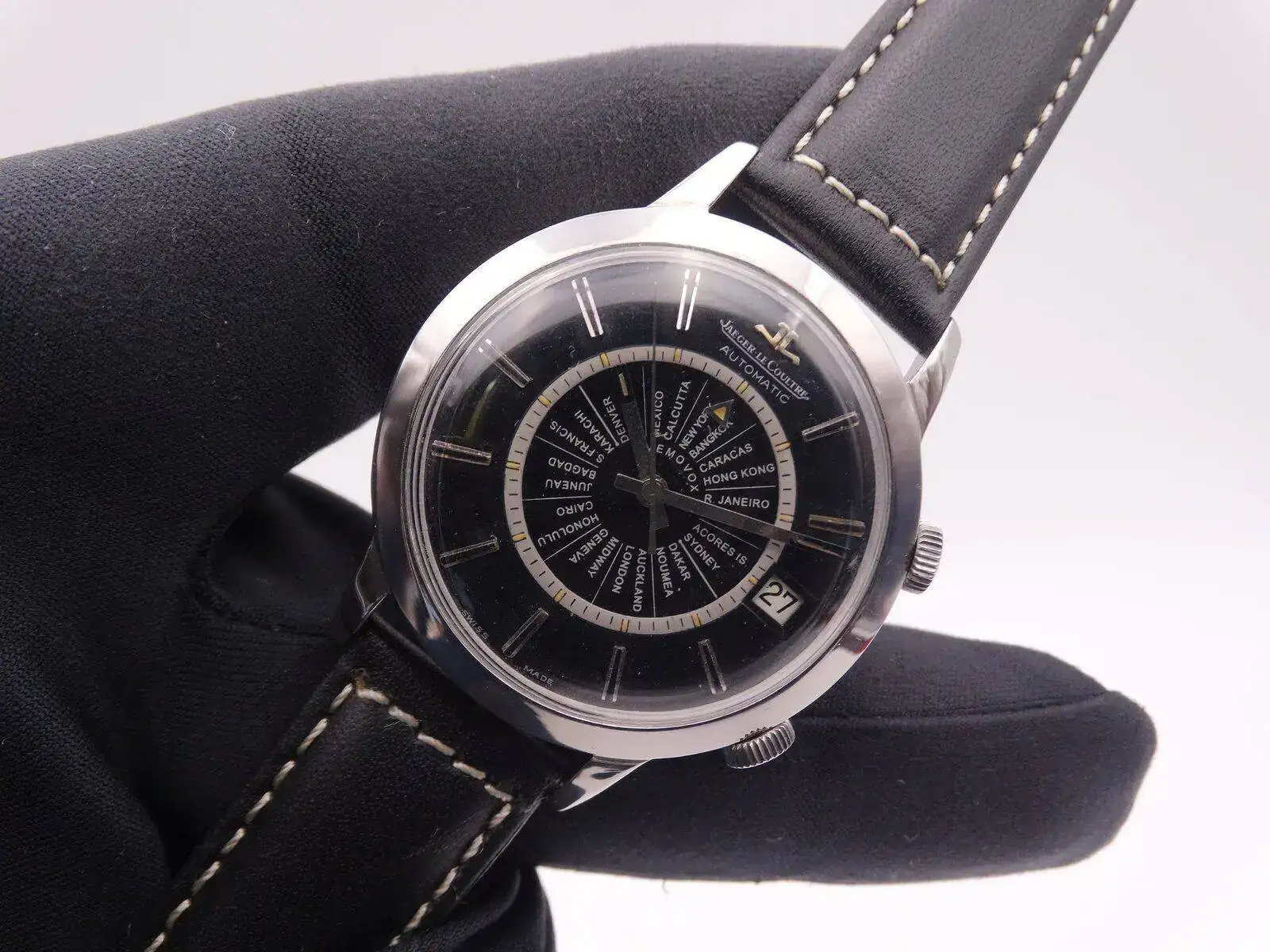 jaeger-Lecoultre Memovox 06334.webp