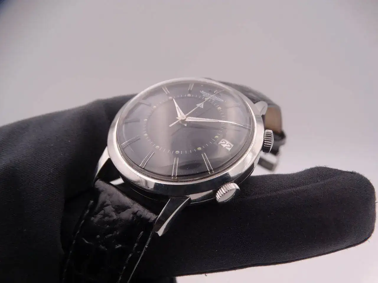 Jaeger-Lecoultre Memovox Automatic 00083.JPG