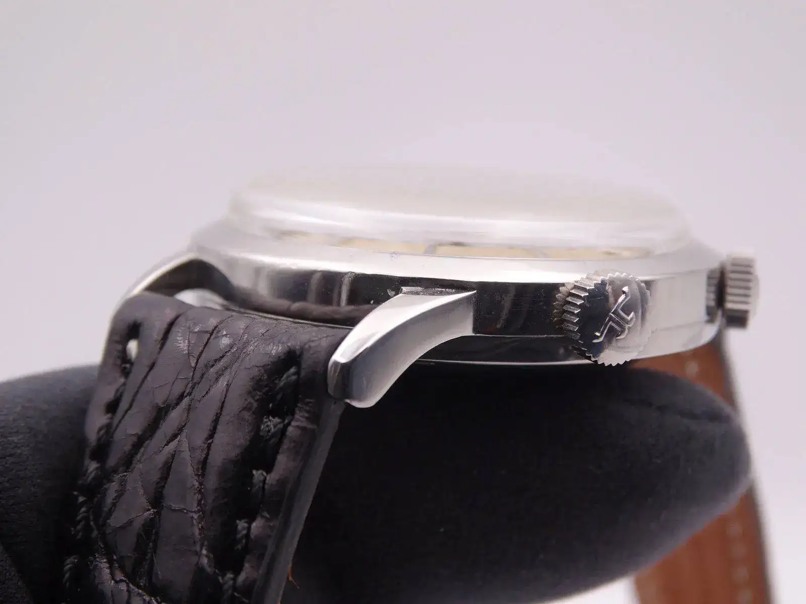 jaeger-Lecoultre Memovox World Time  06353.JPG