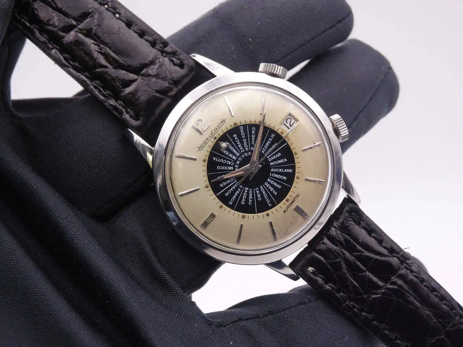 jaeger-Lecoultre Memovox World Time  06356.JPG