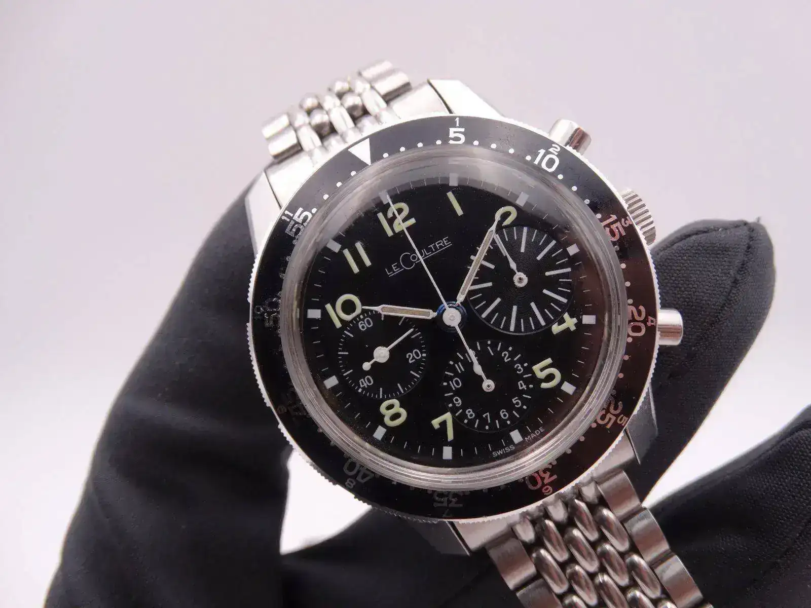 jaeger lecoultre shark valjoux 72 e2643 4437.webp