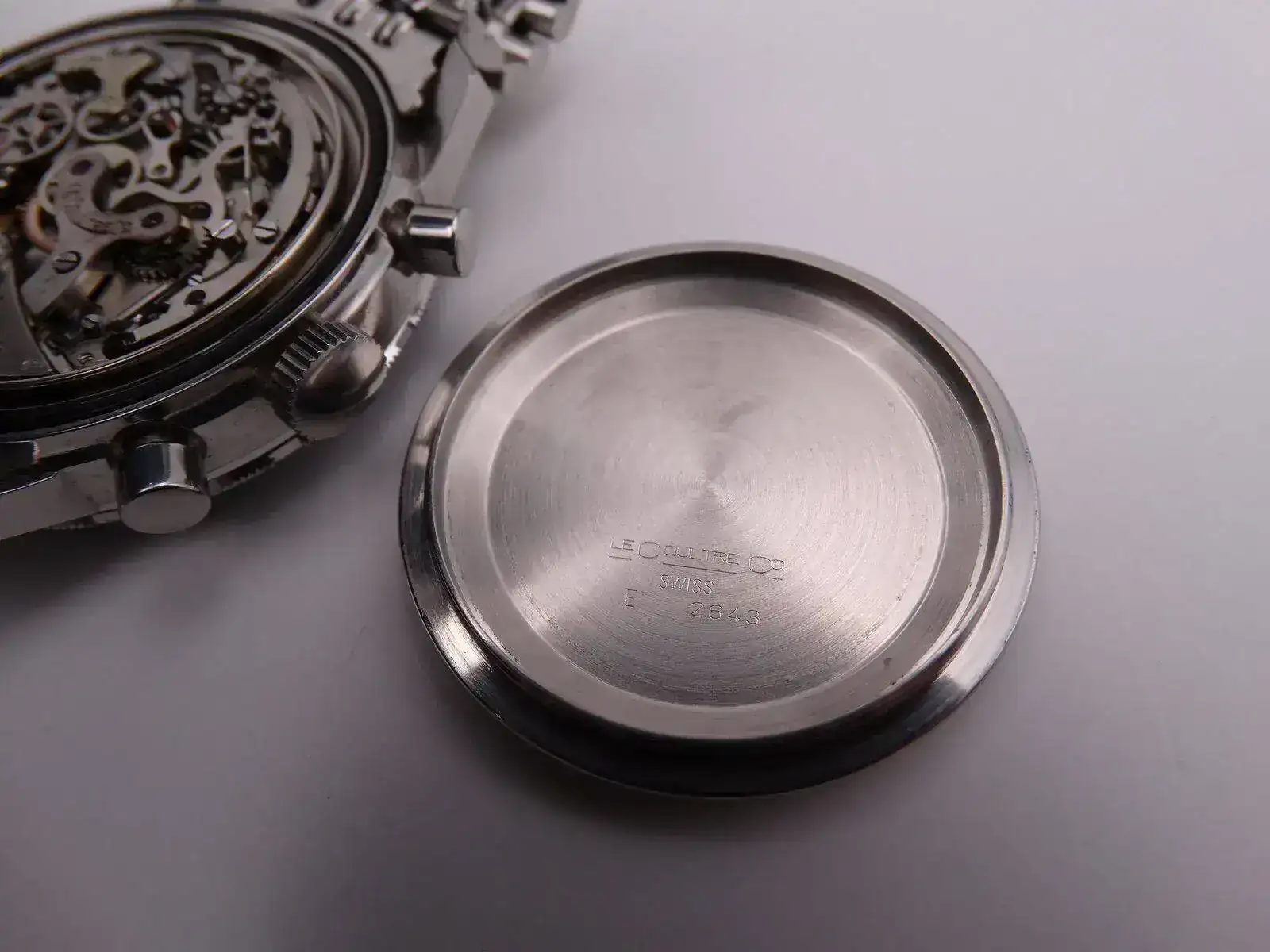jaeger lecoultre shark valjoux 72 e2643 4445.webp