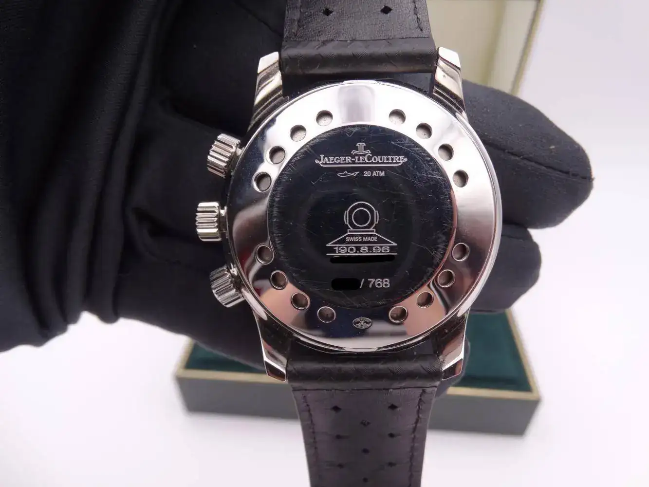 jaeger-lecoultre tribute polaris limited edition 5078 copia.webp