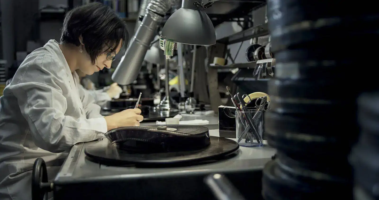 jaeger-lecoultre_-_two_stage_sisters_restoration_1.webp