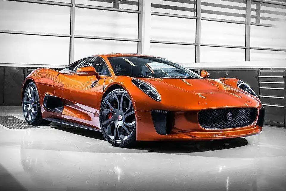 jaguar-c-x75-1.webp