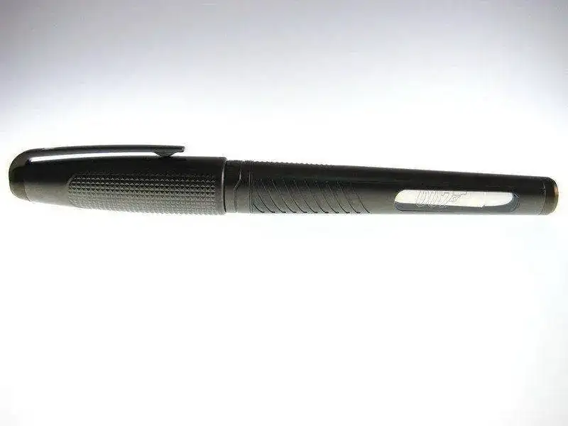 James-Bond-007-Fountain-Pen-481007-PVD-LE-481007-2.webp