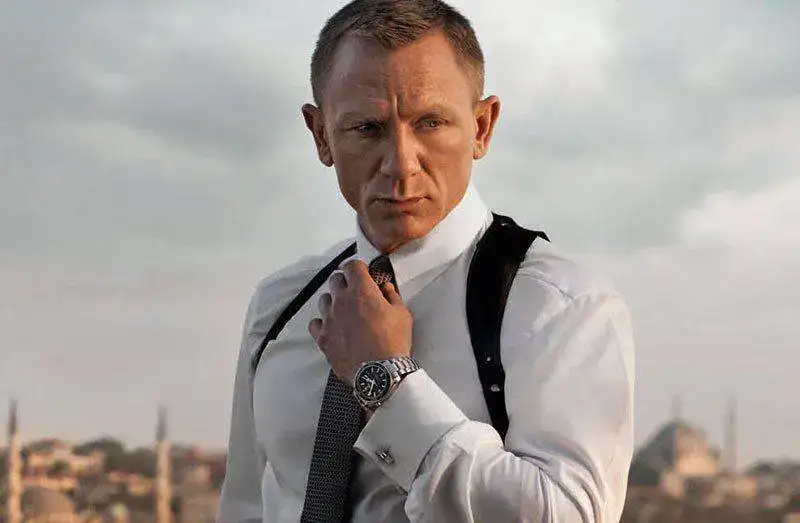 james-bond-8-planet-ocean.webp