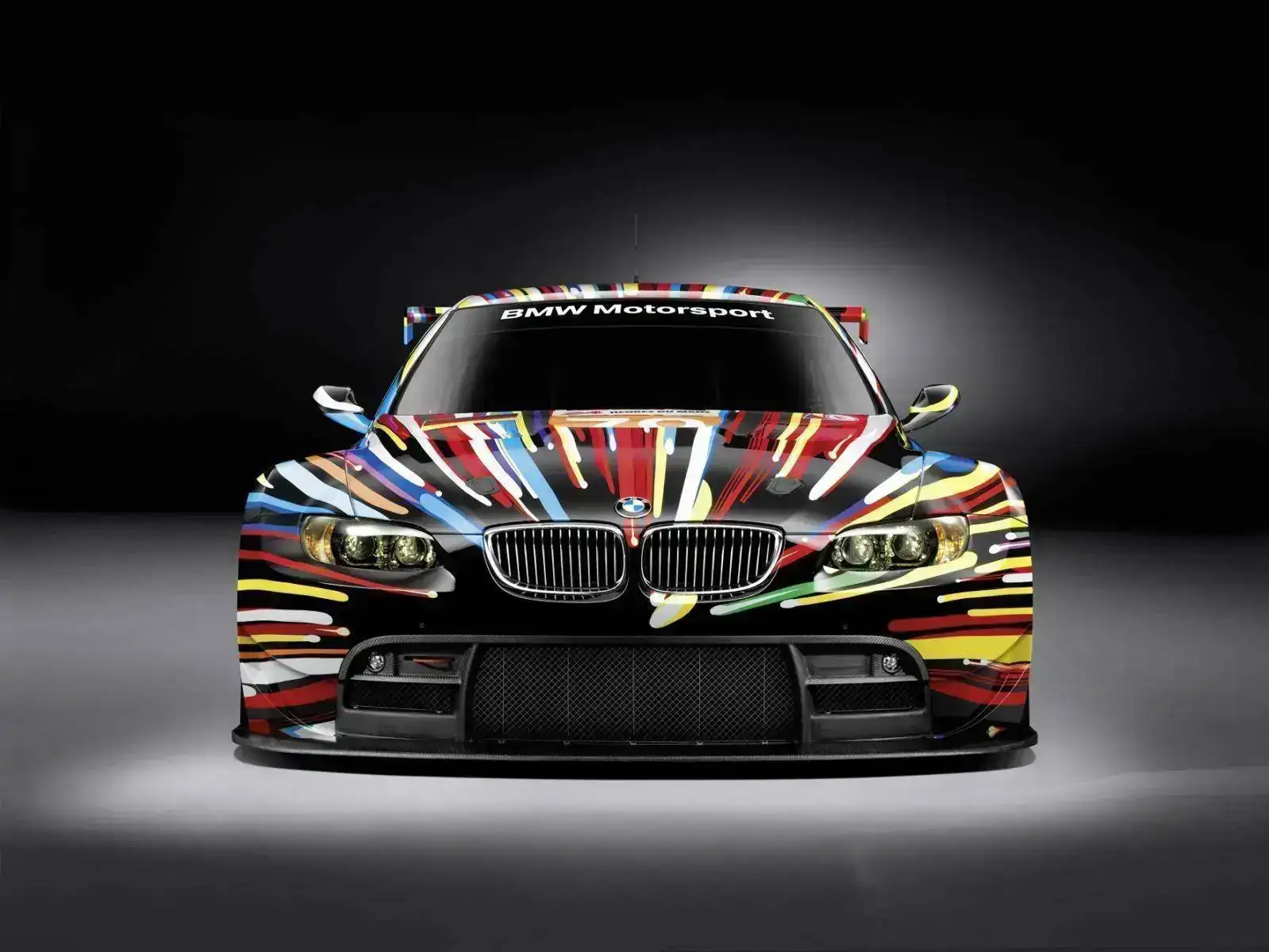 jeff-koon-bmw-m3-gt2-art-car-14.webp