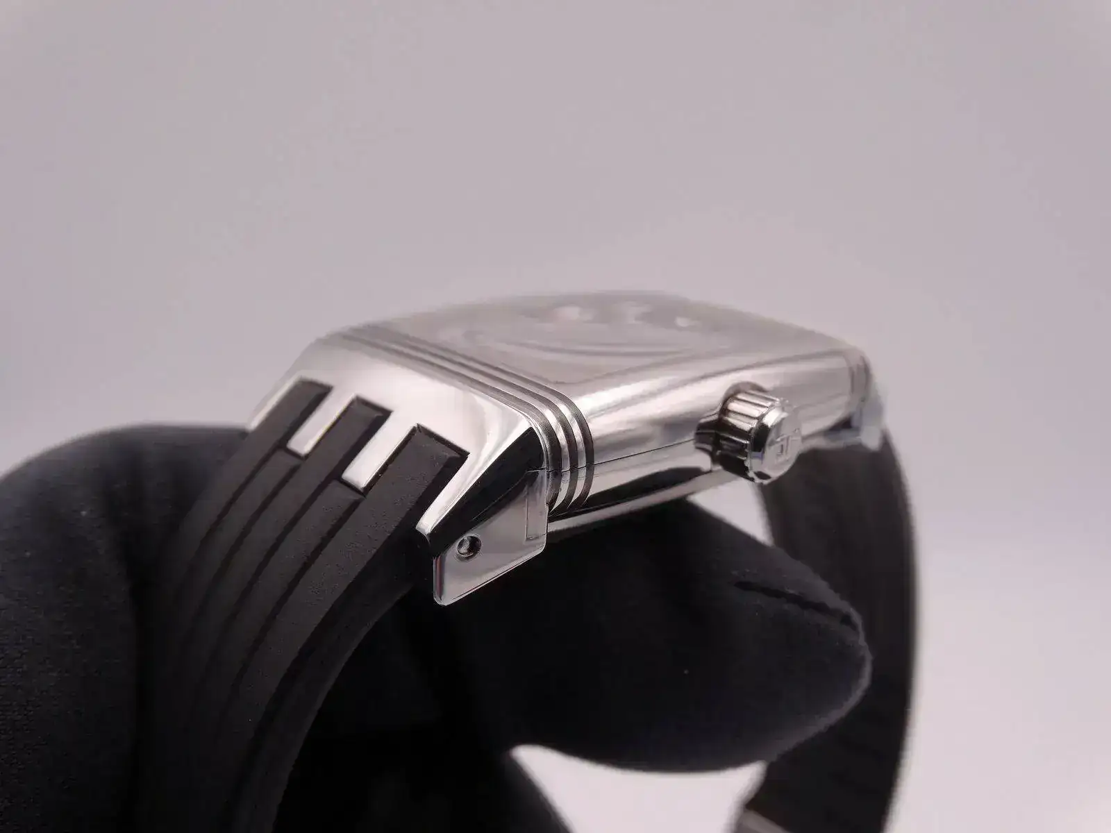 Jeger-LeCoultre Reverso Gran Sport 00530.webp