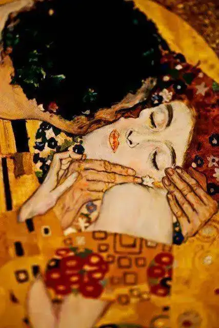 JLC+Atmos+Marqueterie+Klimt+Kiss+1.webp