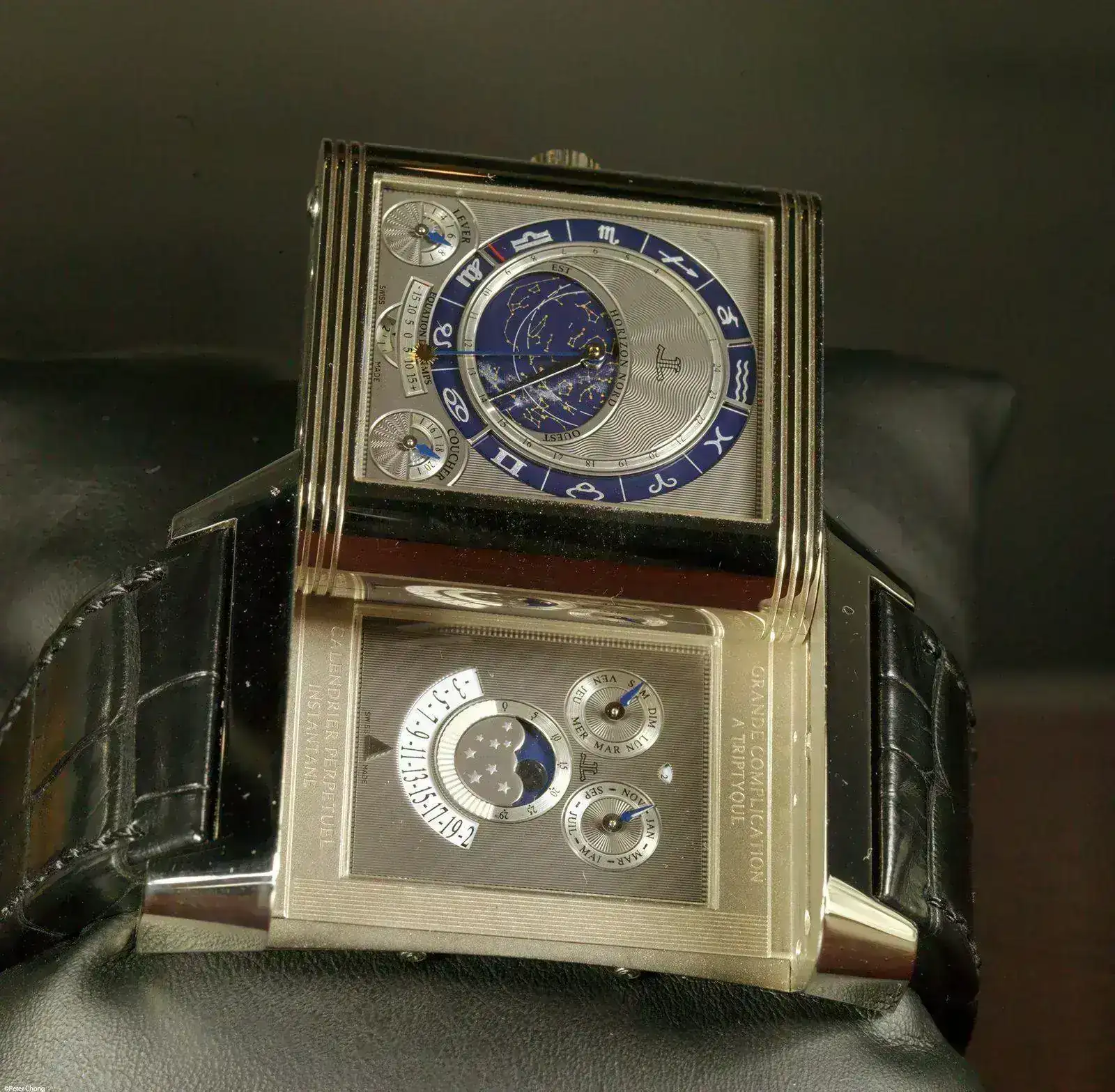 jlc-triptyque-doubledial-inside-1920.webp
