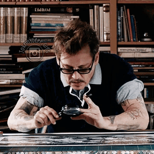 johnny-depp-kreka.gif
