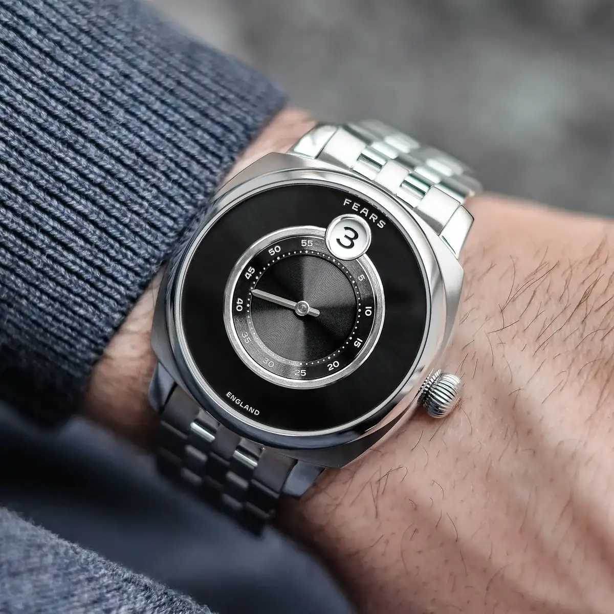 JumpHourBlackWristShotMetalBraceletcopy_1200x.webp