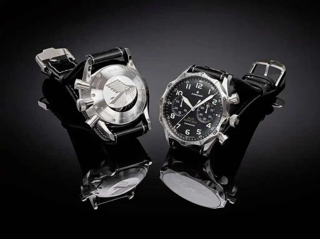 Junghans-Meister-Pilot-Event-Edition-front_back.webp