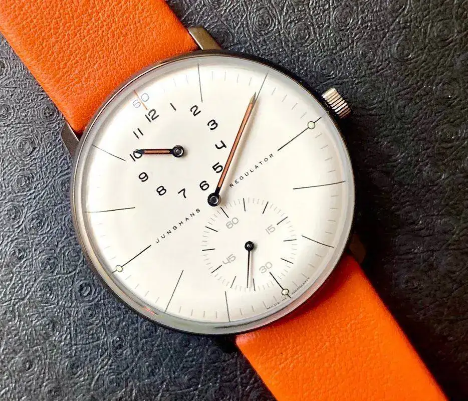 Junghans Regulator 2.webp