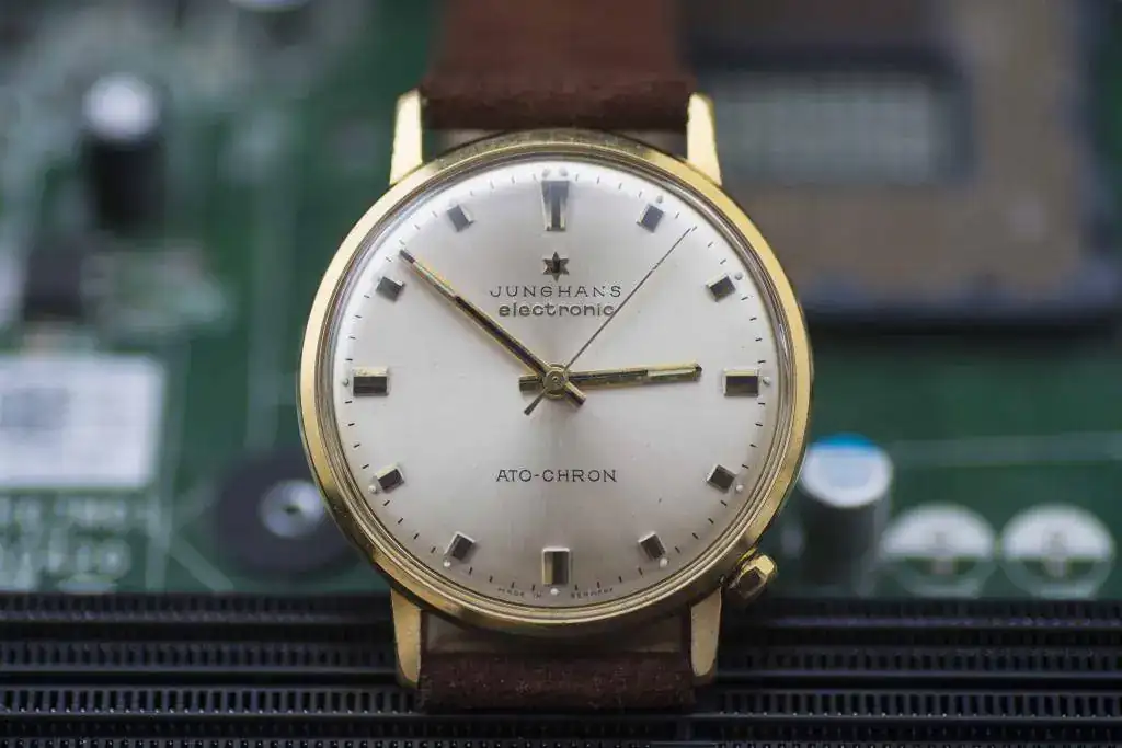 Junghans_3.webp