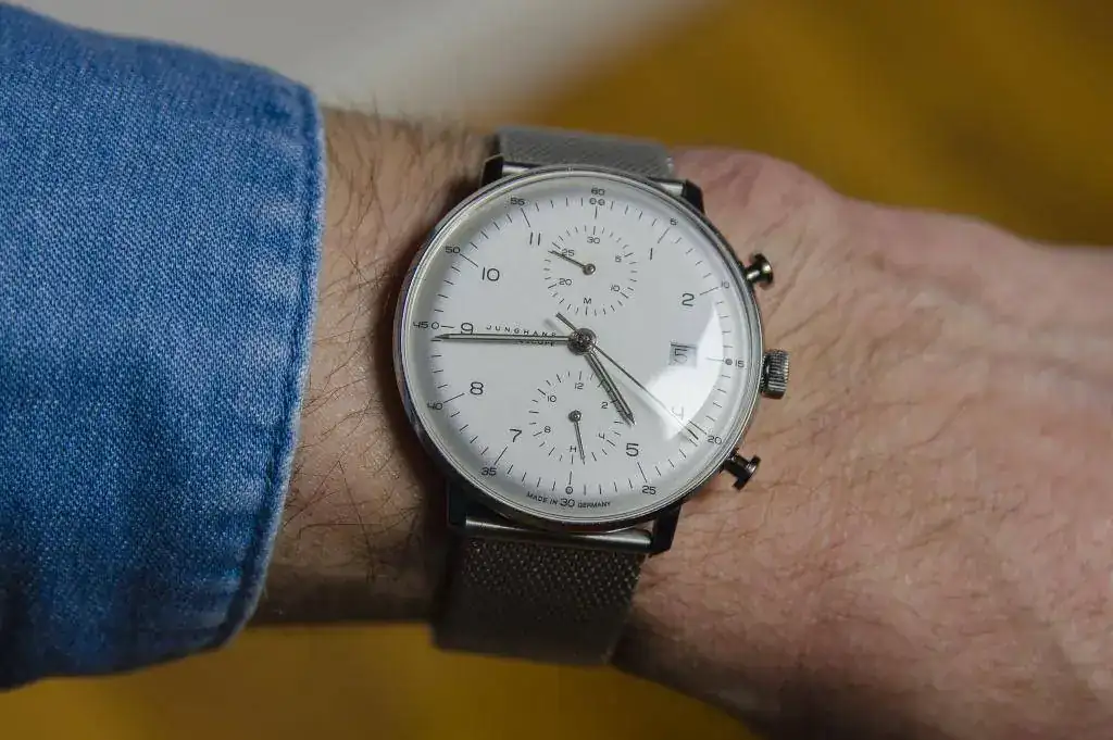 JUNGHANS_FRONT.webp