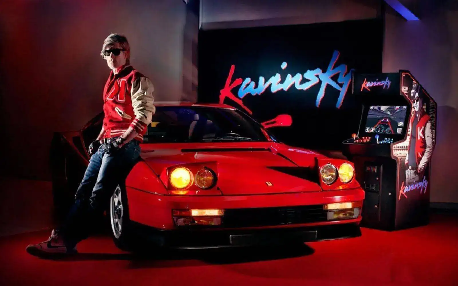 kavinsky-1529049116.-1x1780.jpeg