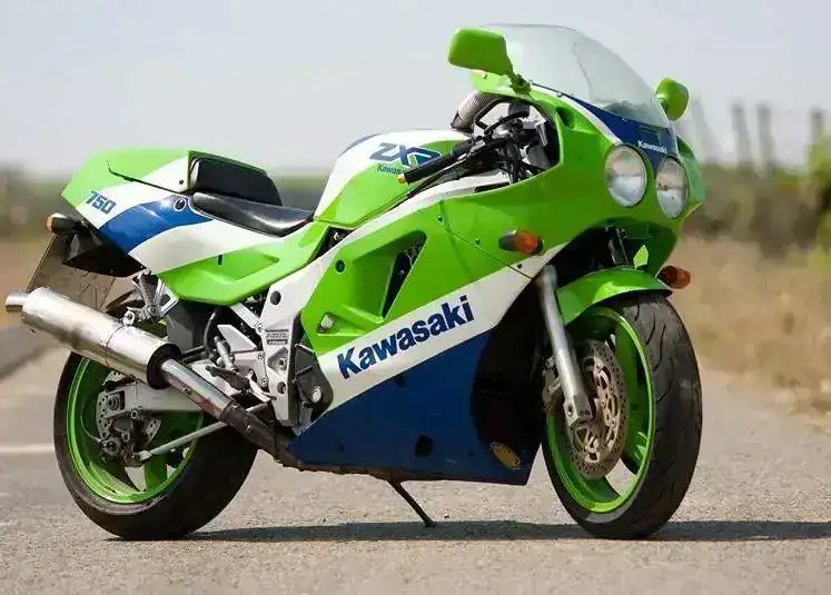 Kawasaki+ZXR750H2++1.webp
