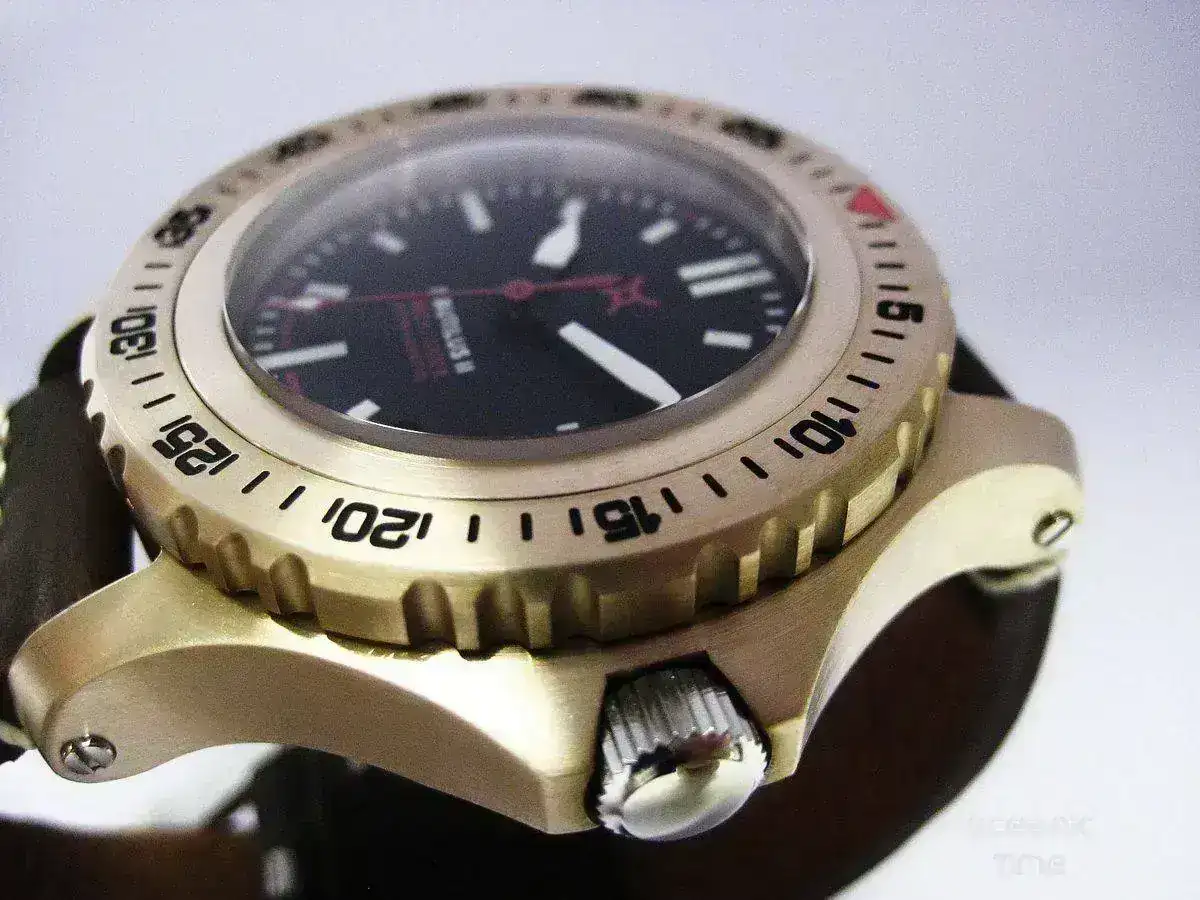 KAZIMON+Nautilus+II+BRONZE+01.webp