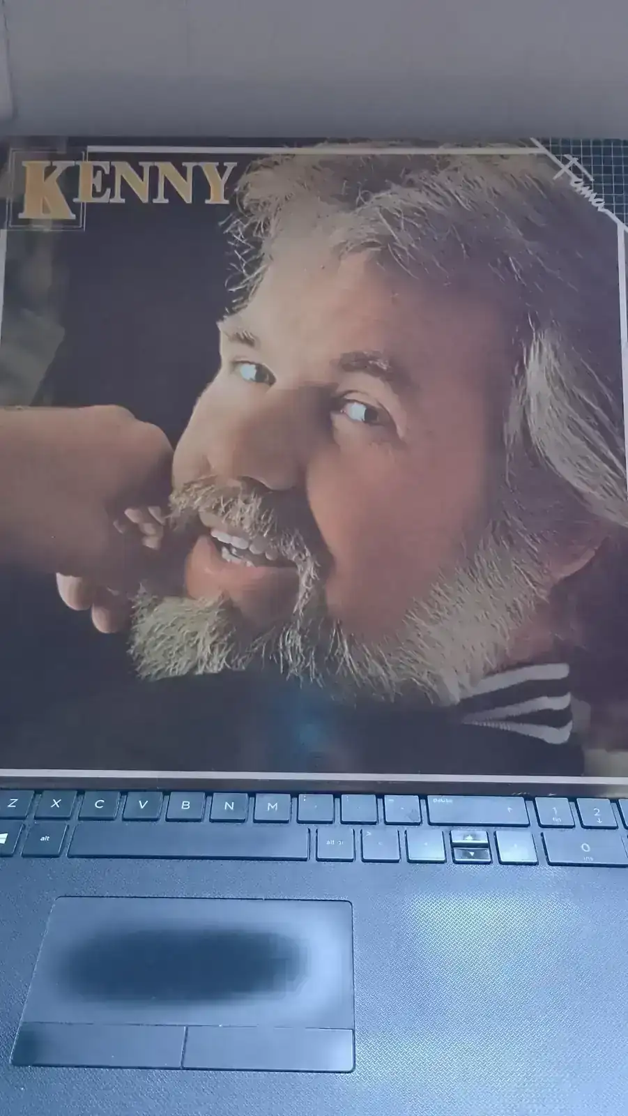 KENNY 3.webp