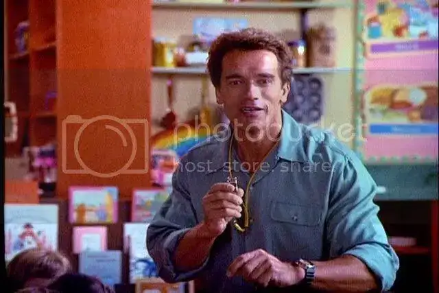 KinderCop3_zpsdbych93t.webp