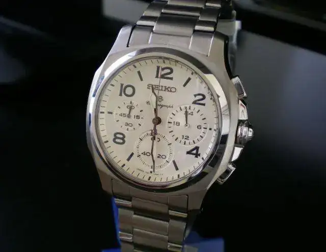 ko-HEQ-Brightz-SAGJ003-Chronograph-mens-wristwatch.webp