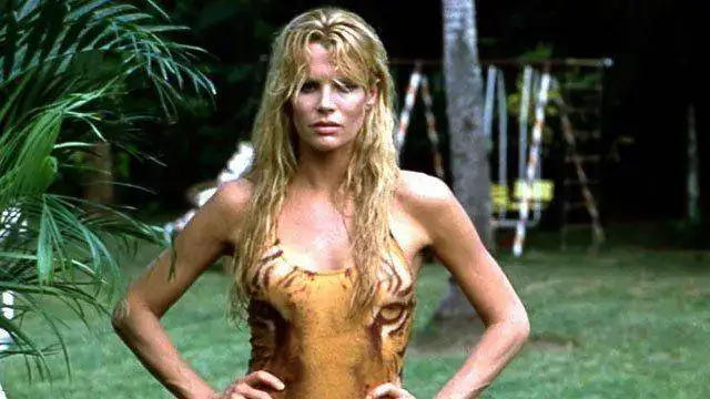 ko_kim_basinger_bond_mi_121108_wmain.webp