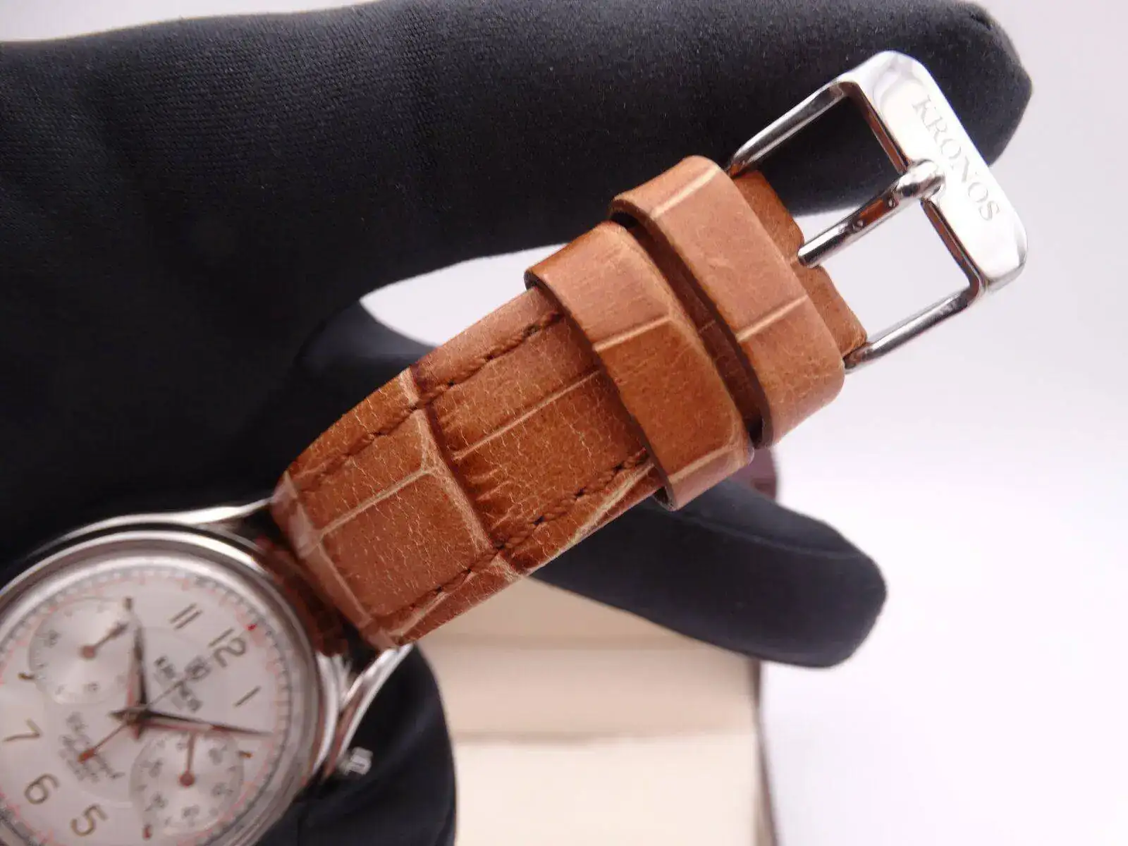 kronos automatic chronograph 9507.JPG