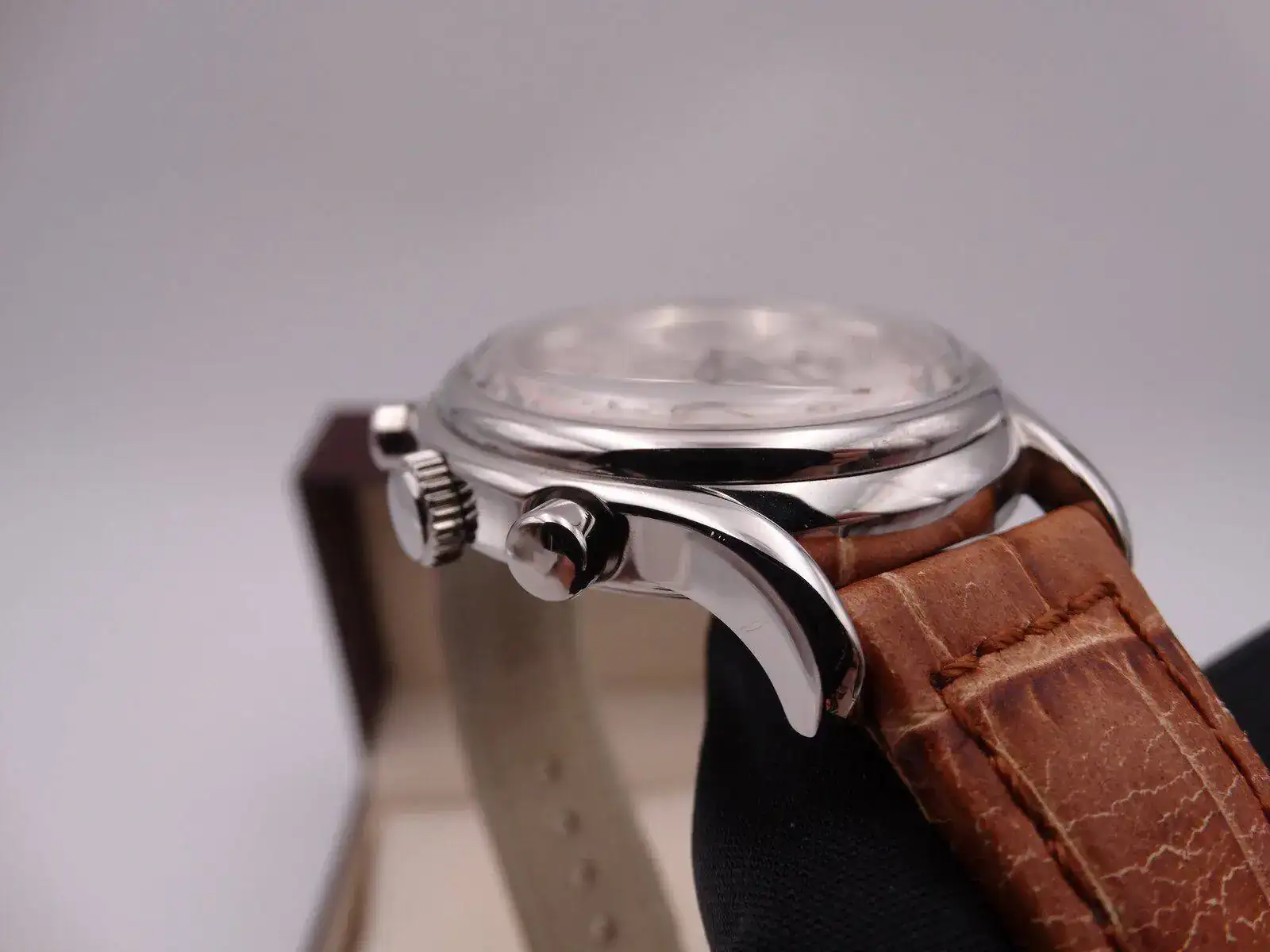 kronos automatic chronograph 9512.JPG