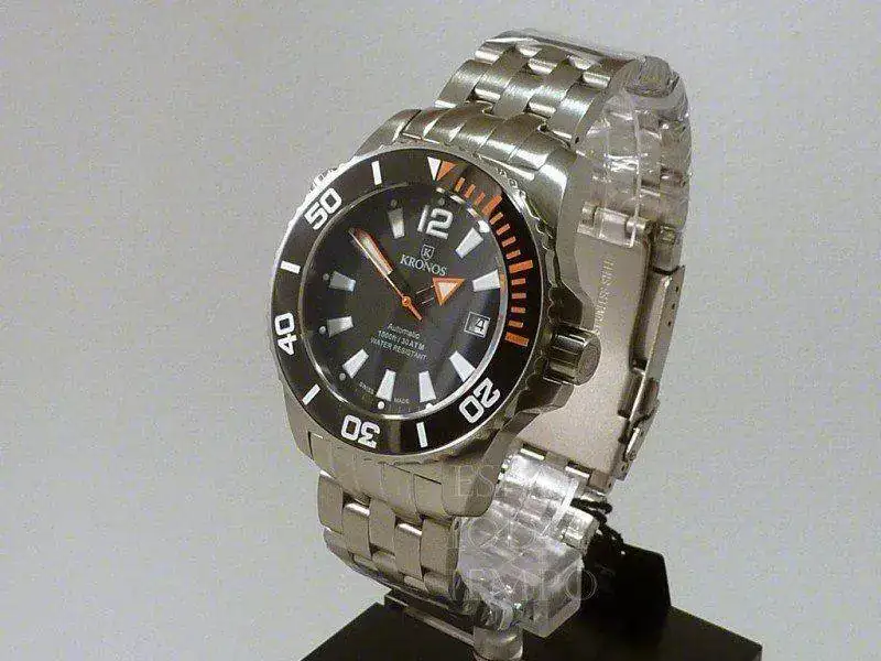 kronos-diver-k300-automatic-orange-swiss-made-3-ti.webp