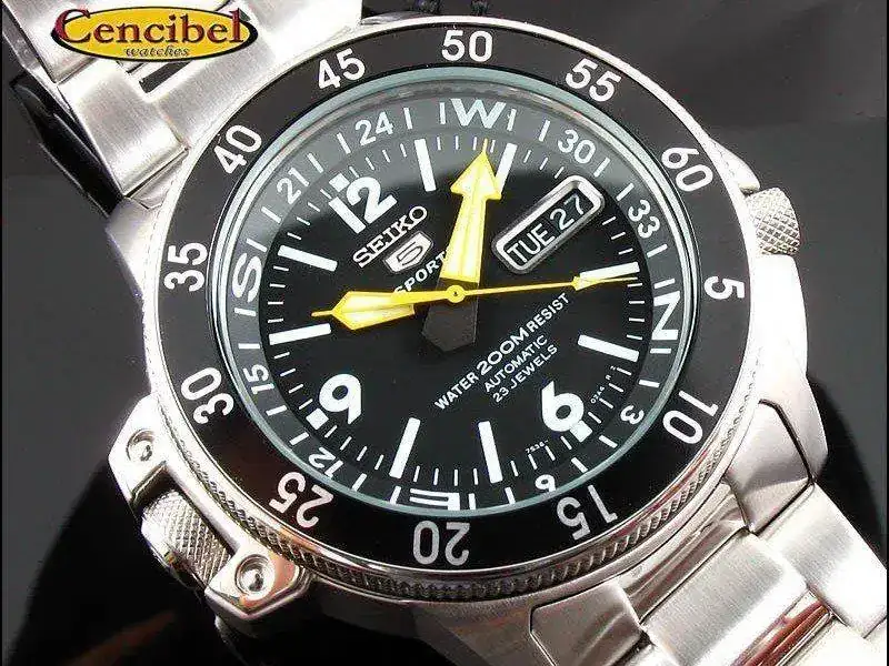 kz211k1-atlas-automatic-compass-bezel-200m-wr-1-ti.webp