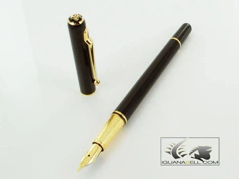 Lacquer-Sidecar-Streamliner-Fountain-Pen-NUG1793-2.webp