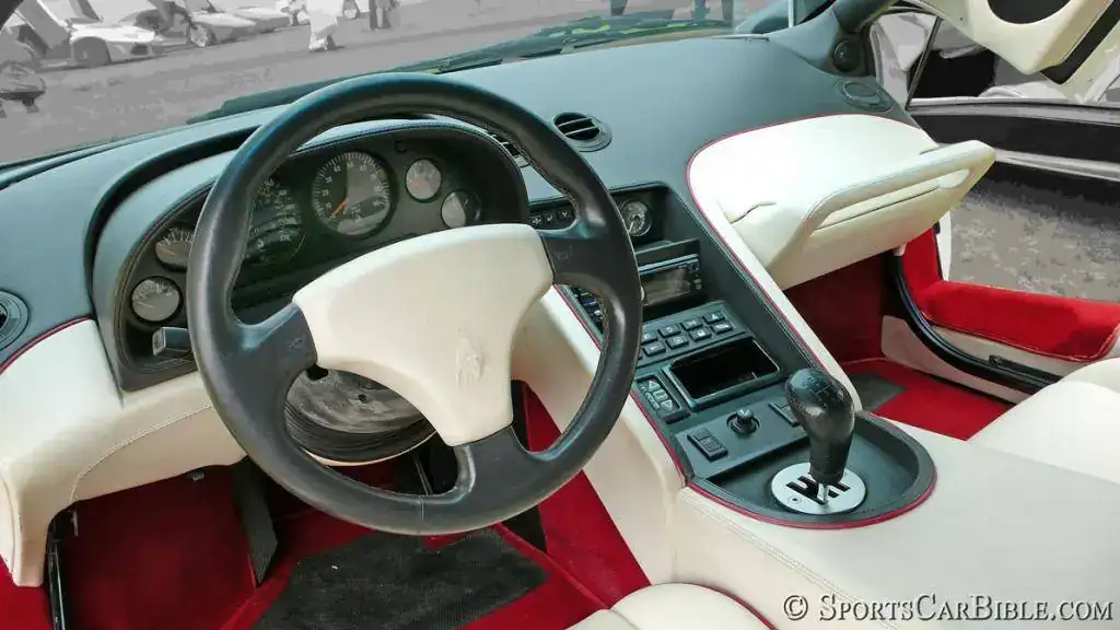 lamborghini-diablo-xp1260425scb.webp