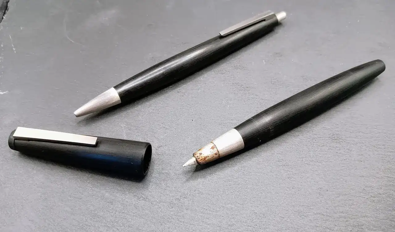 Lamy-2000.webp