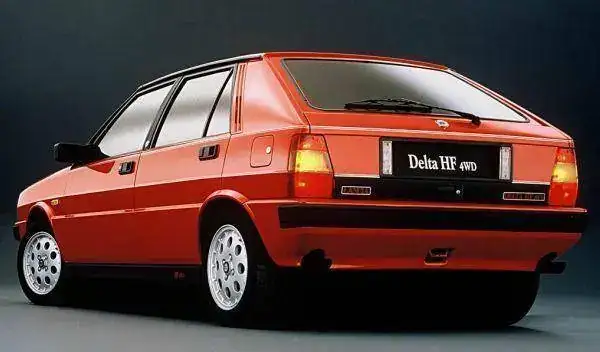 lancia-delta-hf.webp