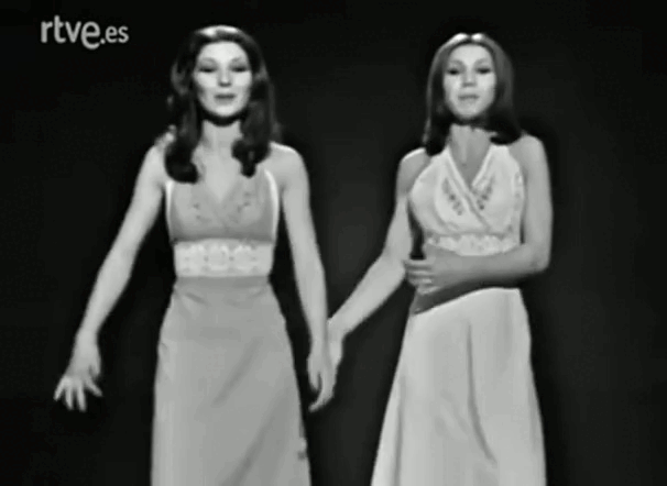 LAS-GRECAS.gif