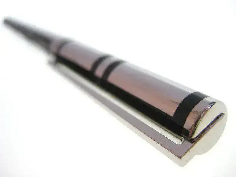 lassic-Fountain-Pen-Ch.-Lacquer-&-Platinum-41329-7.webp