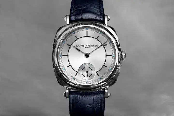 Laurent-Ferrier-Galet-Square-Sector-Dial-Unique-Piece-Only-Watch-2015-1-720x480.webp