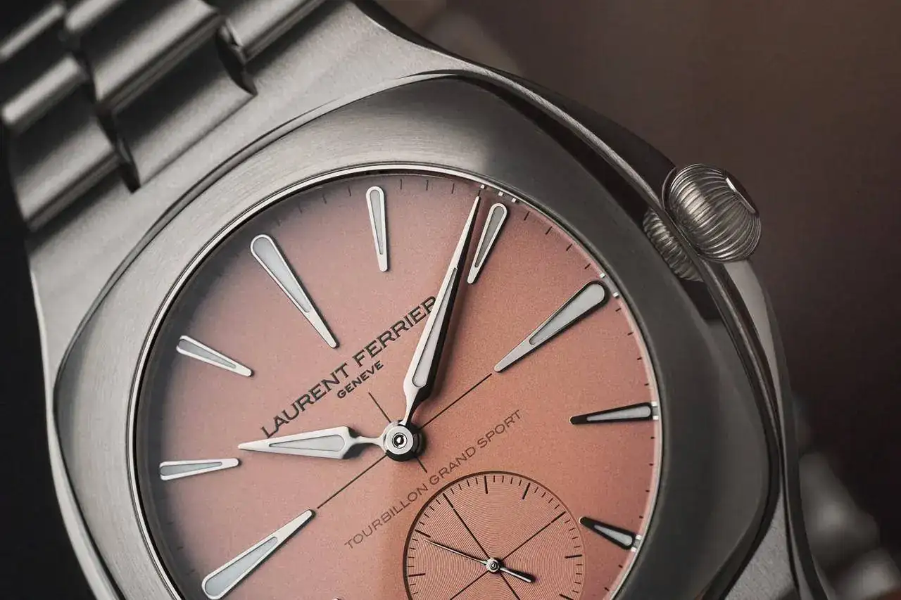 Laurent-Ferrier_Grand-Sport-Tourbillon-Pursuit_Titanium-1.webp